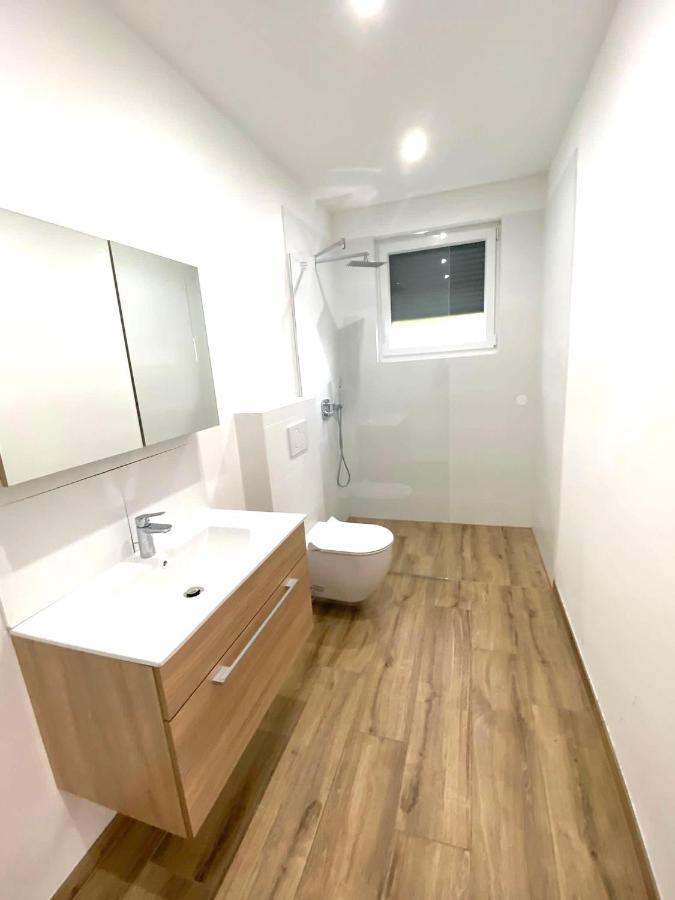 Neubauwohnung Lura 2B - Fur 5 Personen Wien Exterior foto